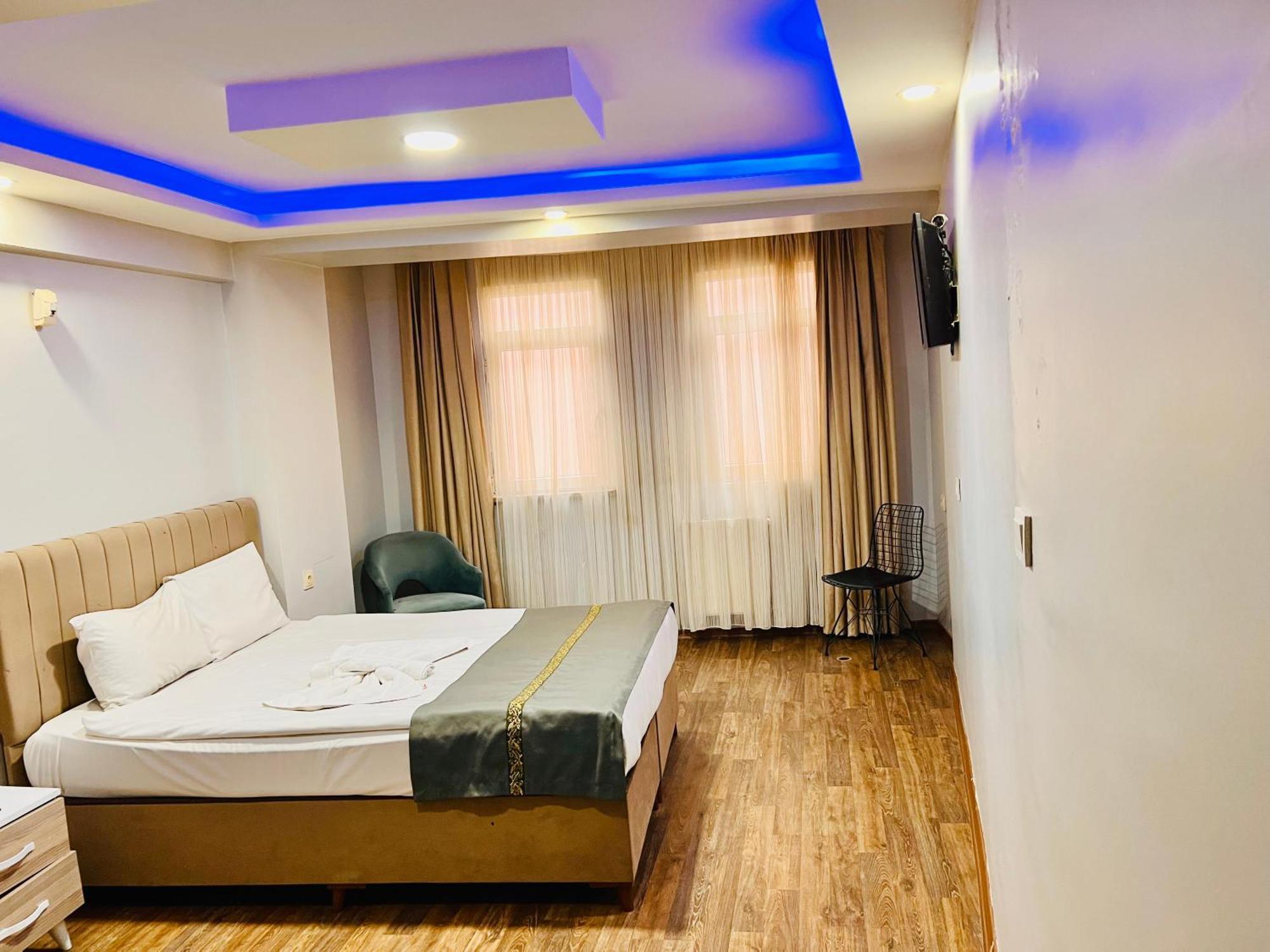 Otel Grand Sami อิสตันบูล ภายนอก รูปภาพ