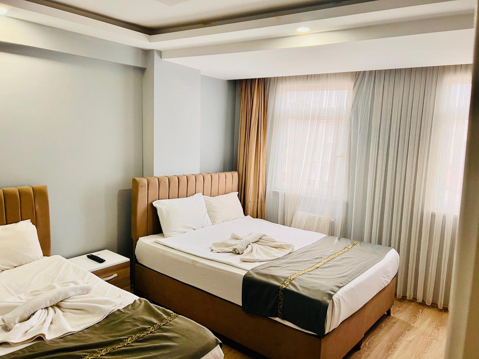 Otel Grand Sami อิสตันบูล ภายนอก รูปภาพ